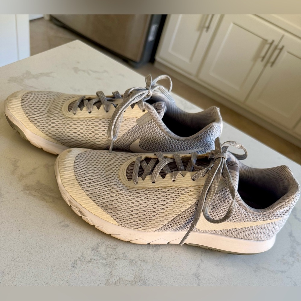 NIKE Flex Experience RN 5 Shoes
